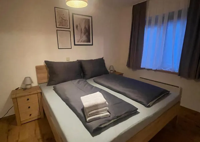 Haus Im Gruenen Nr 9 아파트