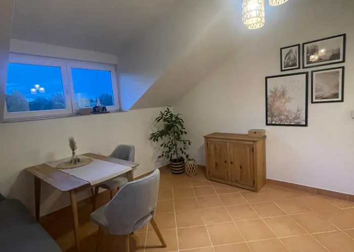 Haus Im Gruenen Nr 9 아파트 빌라흐